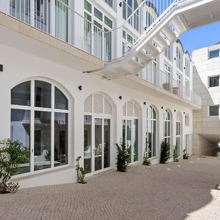 Chic 1-bedroom Townhouse Near The Historic Centre *